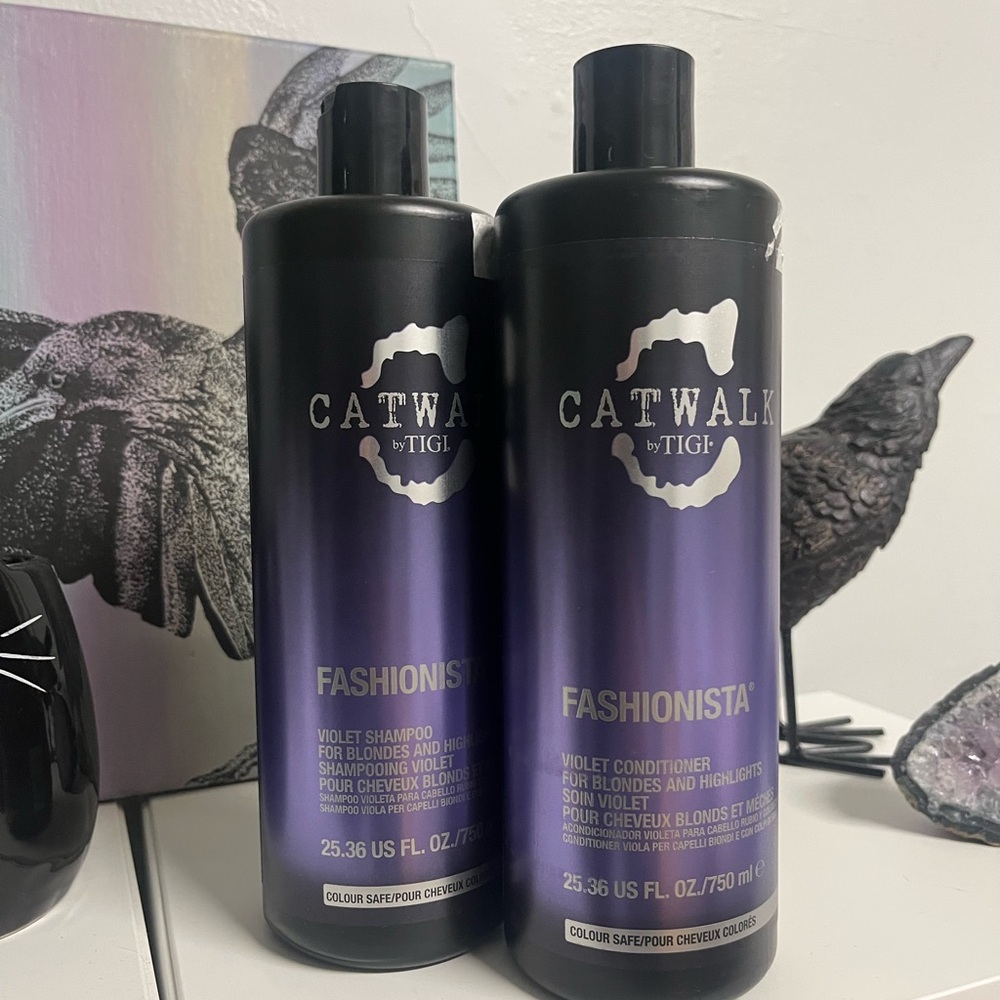 TIGI Purple Shampoo & Conditioner for Vibrant Hair